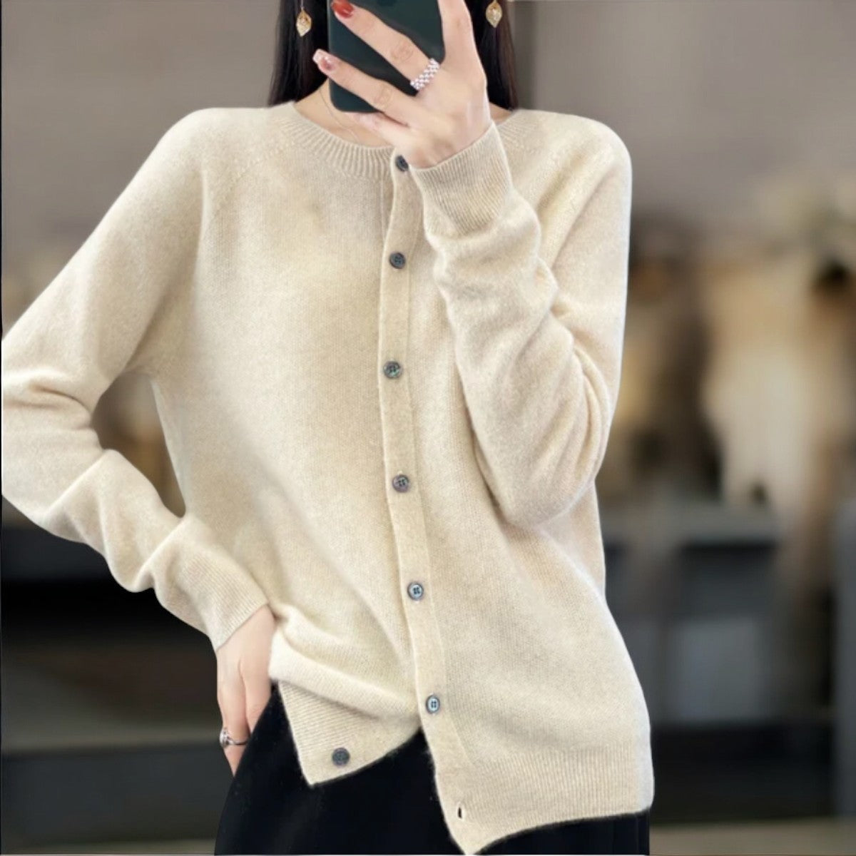 Elegante Knoopjes Cardigan - Van Dongen Mode