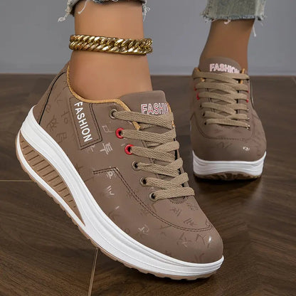 Ademende sneakers voor dames - Van Dongen Mode